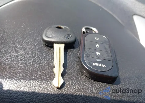 2016 Hyundai Elantra Se из США, поврежденный, VIN 5NPDH4AE9GH711804